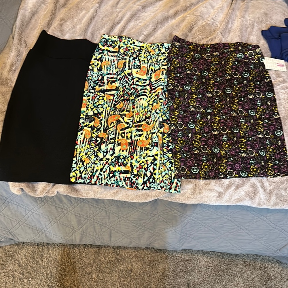 Bundle of 3 Lularoe Cassie pencil skirts